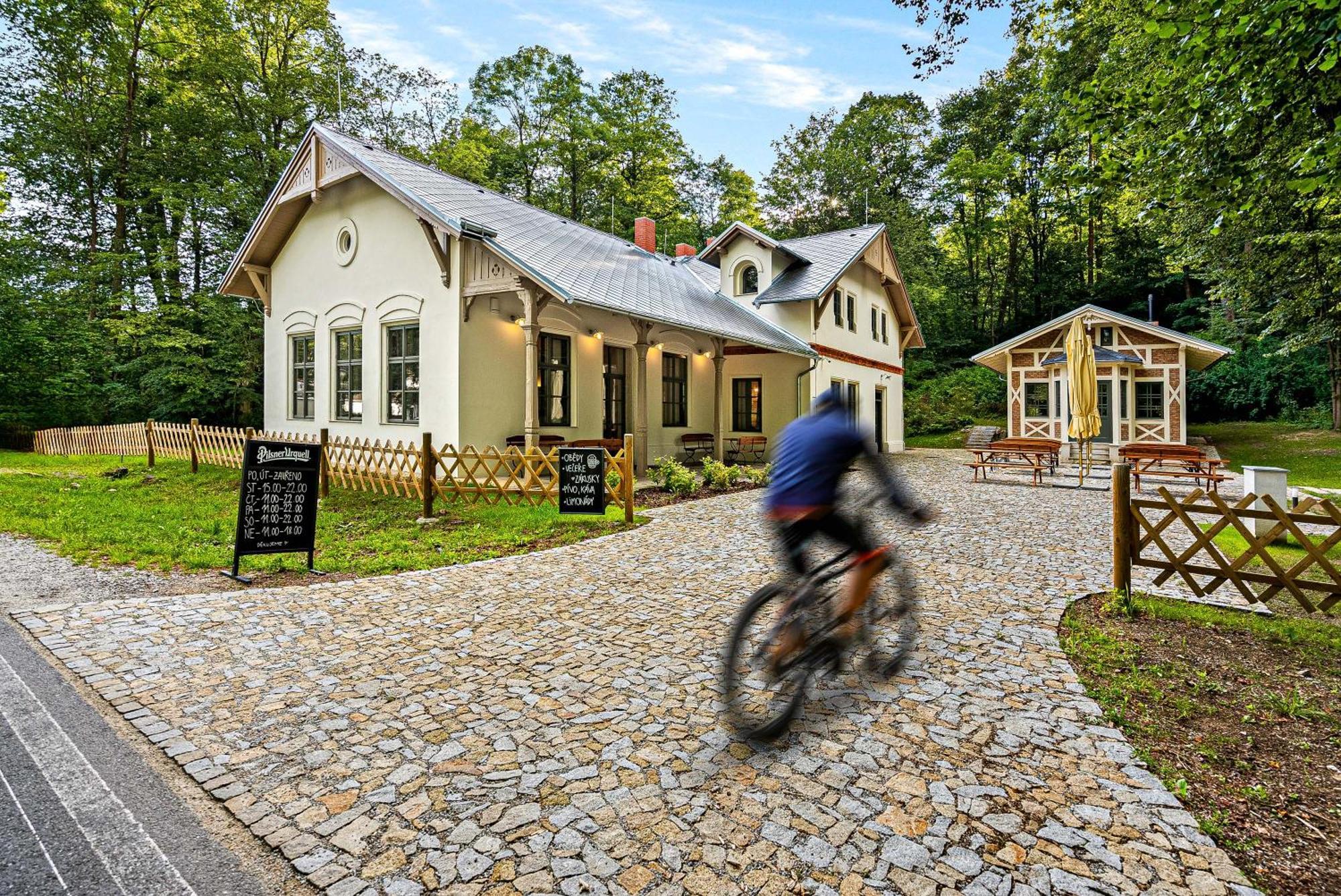 Hotel Vyletni Restaurace Rudolfov Jindřichův Hradec Exteriér fotografie